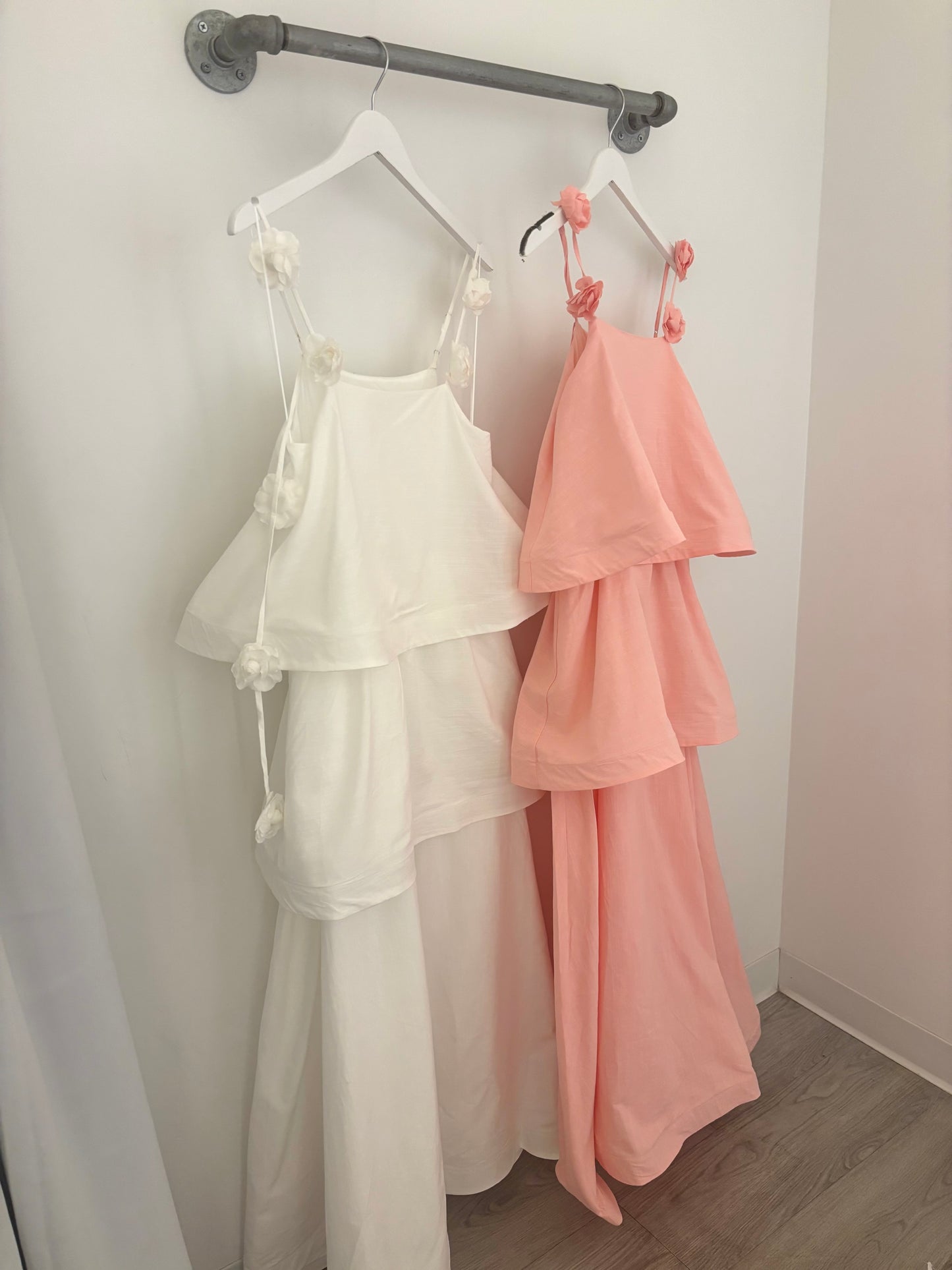 Blooming Tulip Maxi (2 colors)
