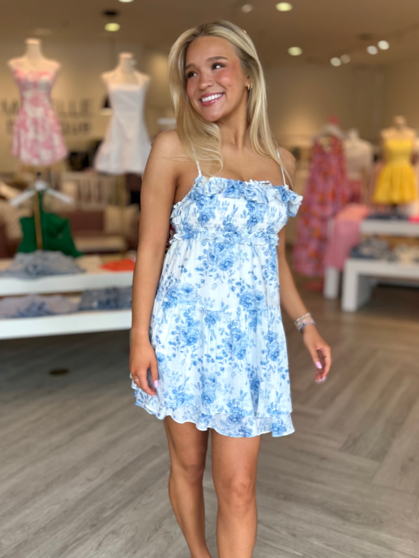 Pastel Floral Back Cut-Out Mini (2 colors)
