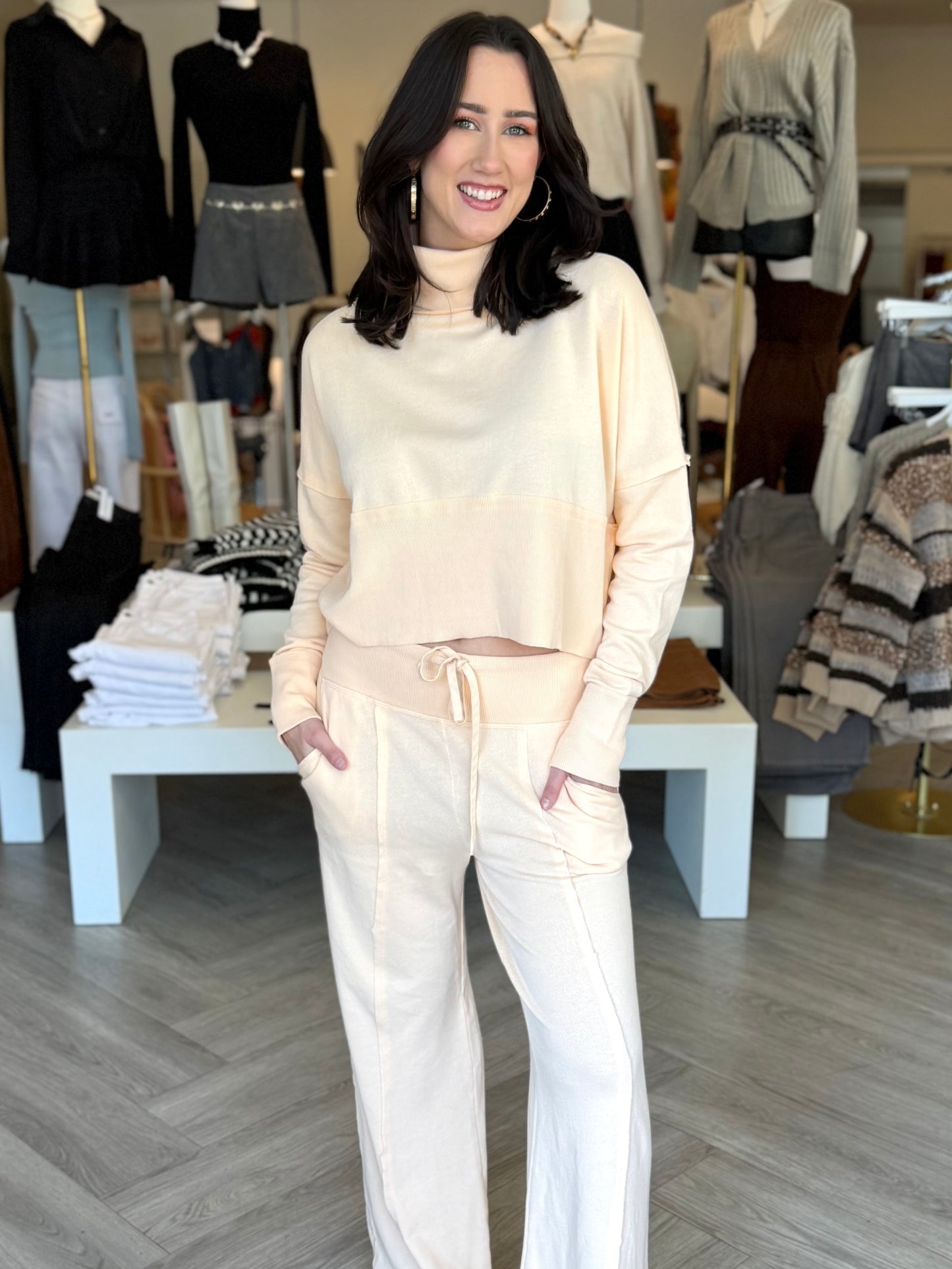 Night In Basic Sweatpants (2 colors)