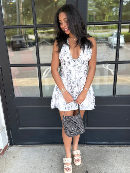 White/Black Smocking Fit Mini