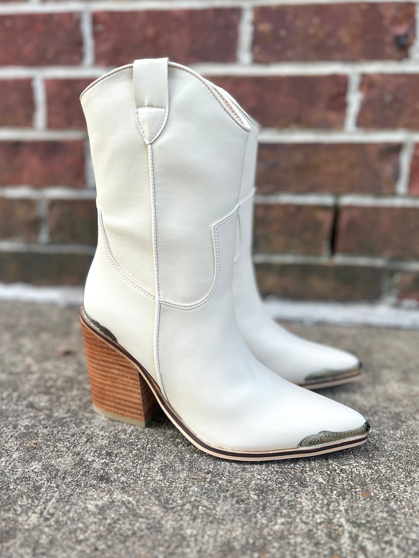 Ivory Western Gold Star Plated Boot