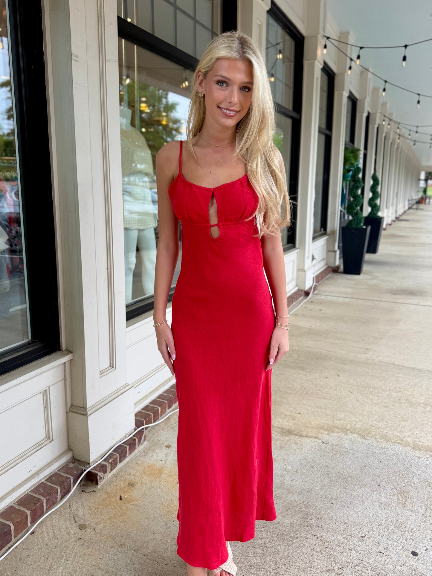 Red Keyhole Strappy Maxi