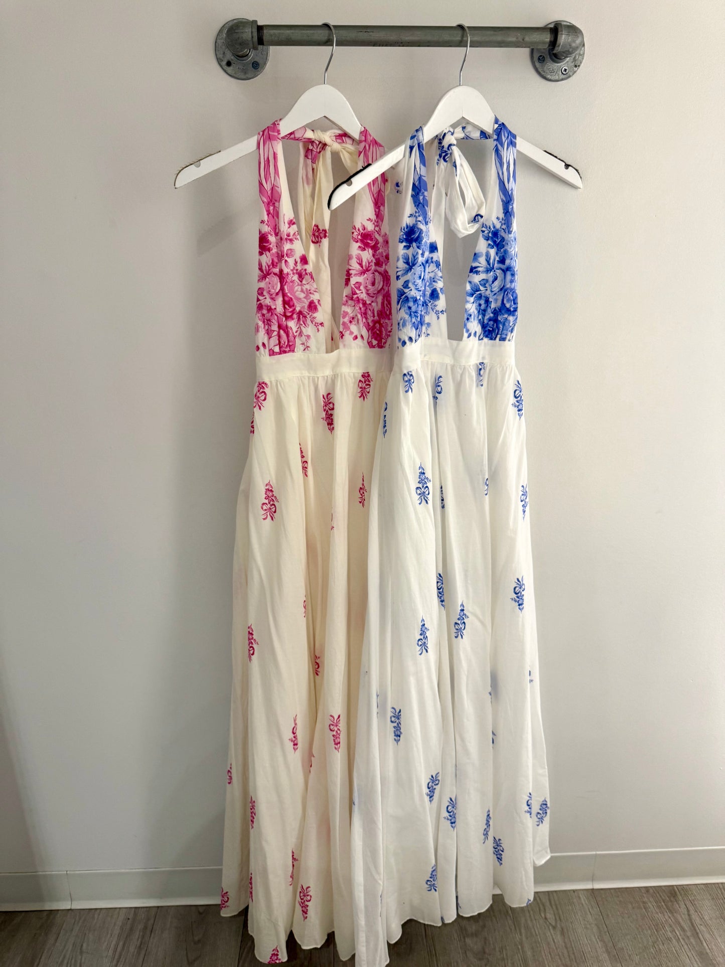 Flower Basket Halter Tie Maxi (2 colors)