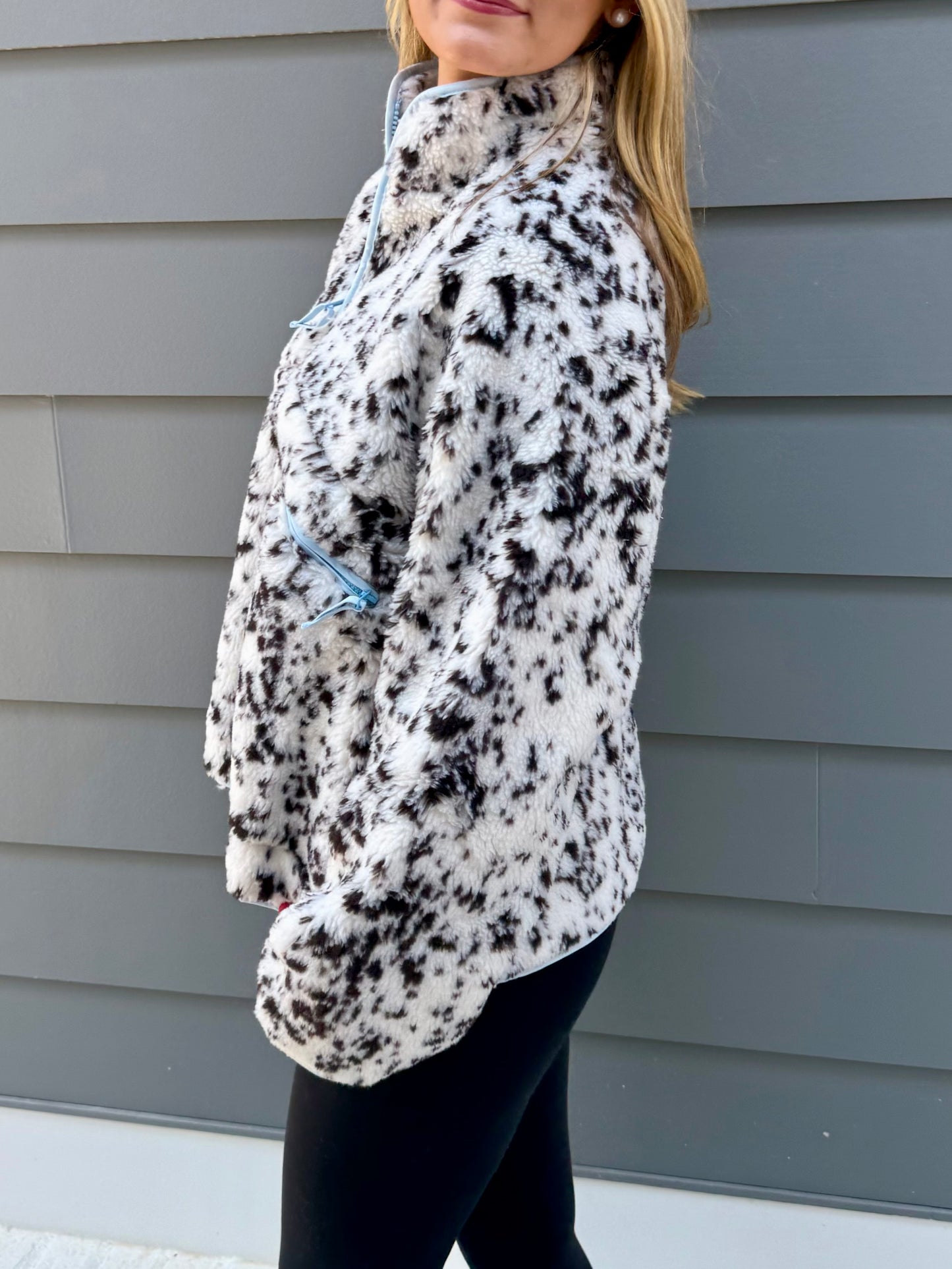 Snow Leopard 1/4 Zip Jacket