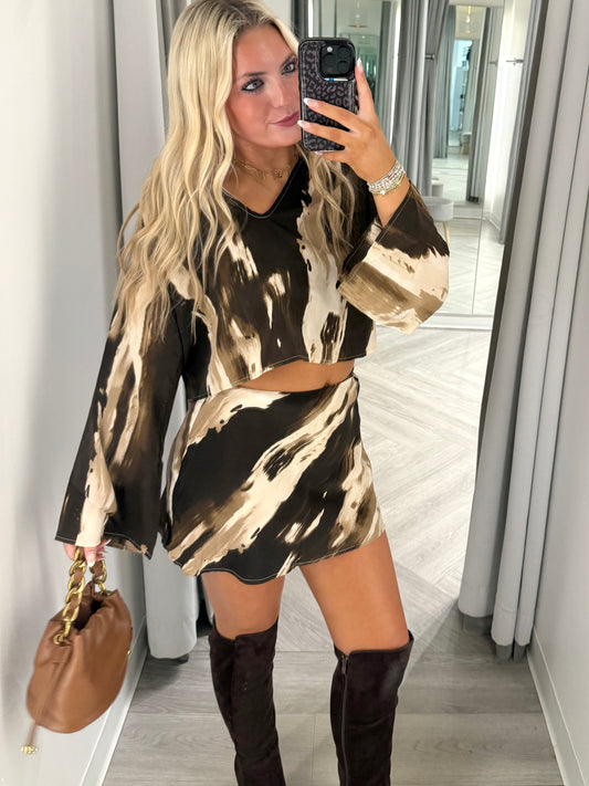 Mocha Swirl V-Neck Top