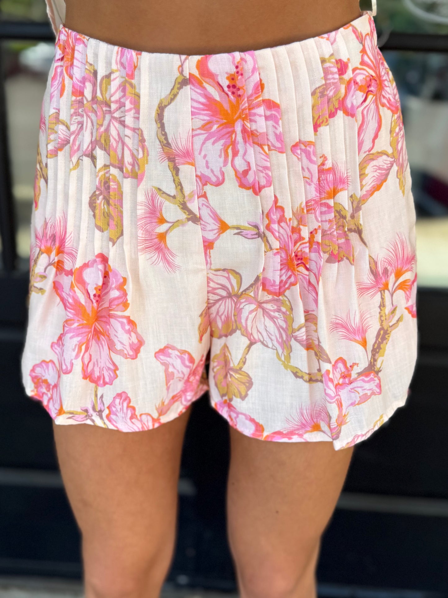 Sunset Hibiscus Pintuck Shorts