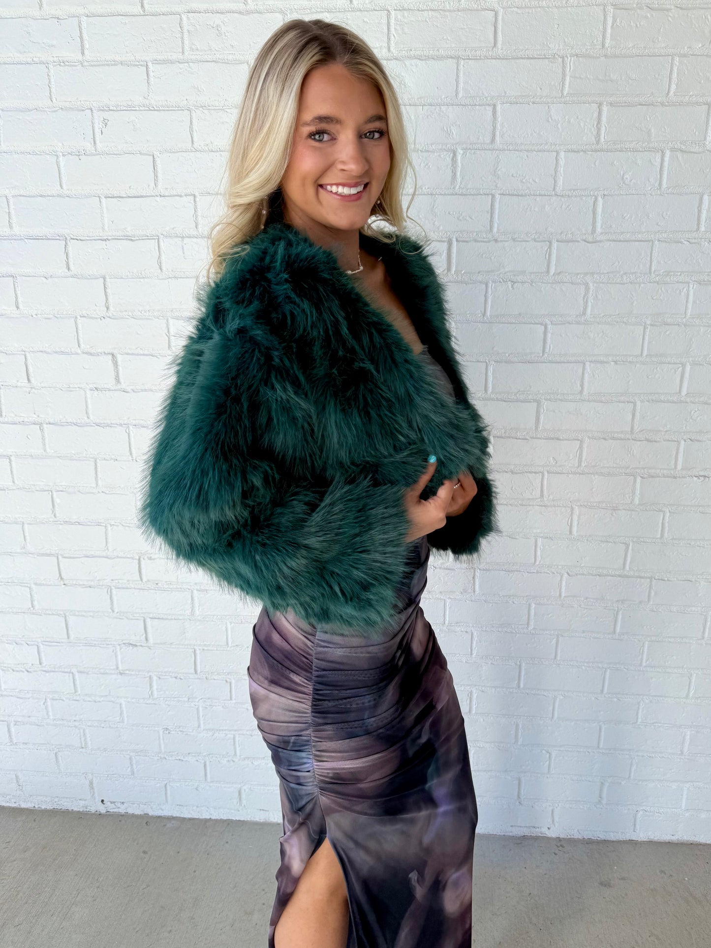 Fuzzy Baby Crop Jacket (4 colors)