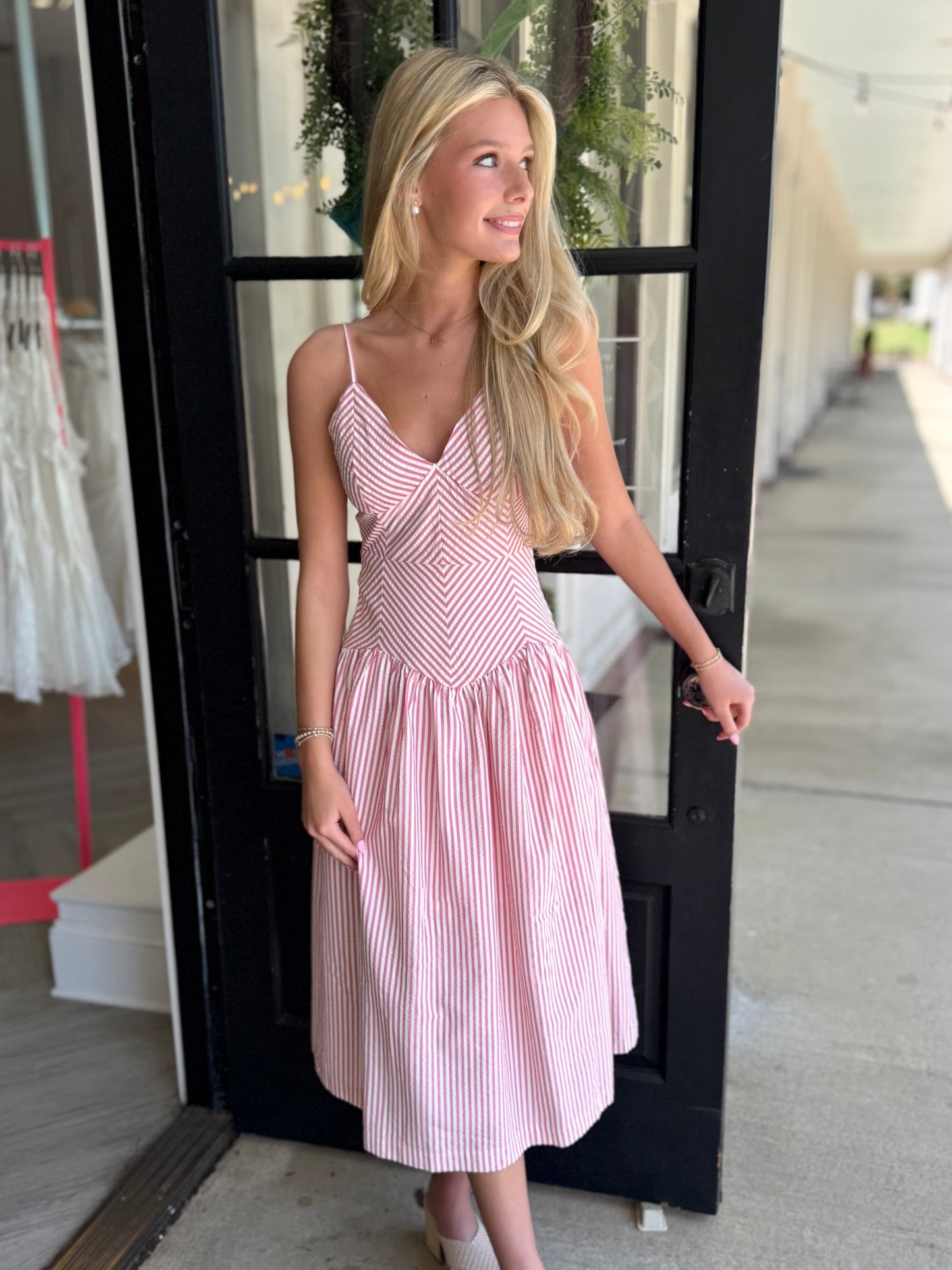 Stripe Wavy Waist Midi (2 colors)