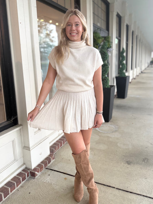 French Turtle Neck Sweater (2 colors)