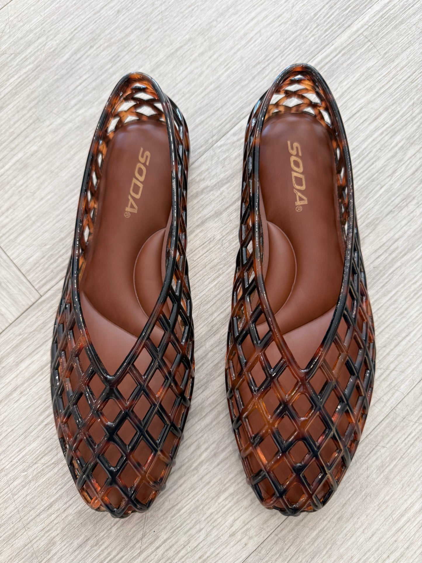 Jelli Shoe in Brown