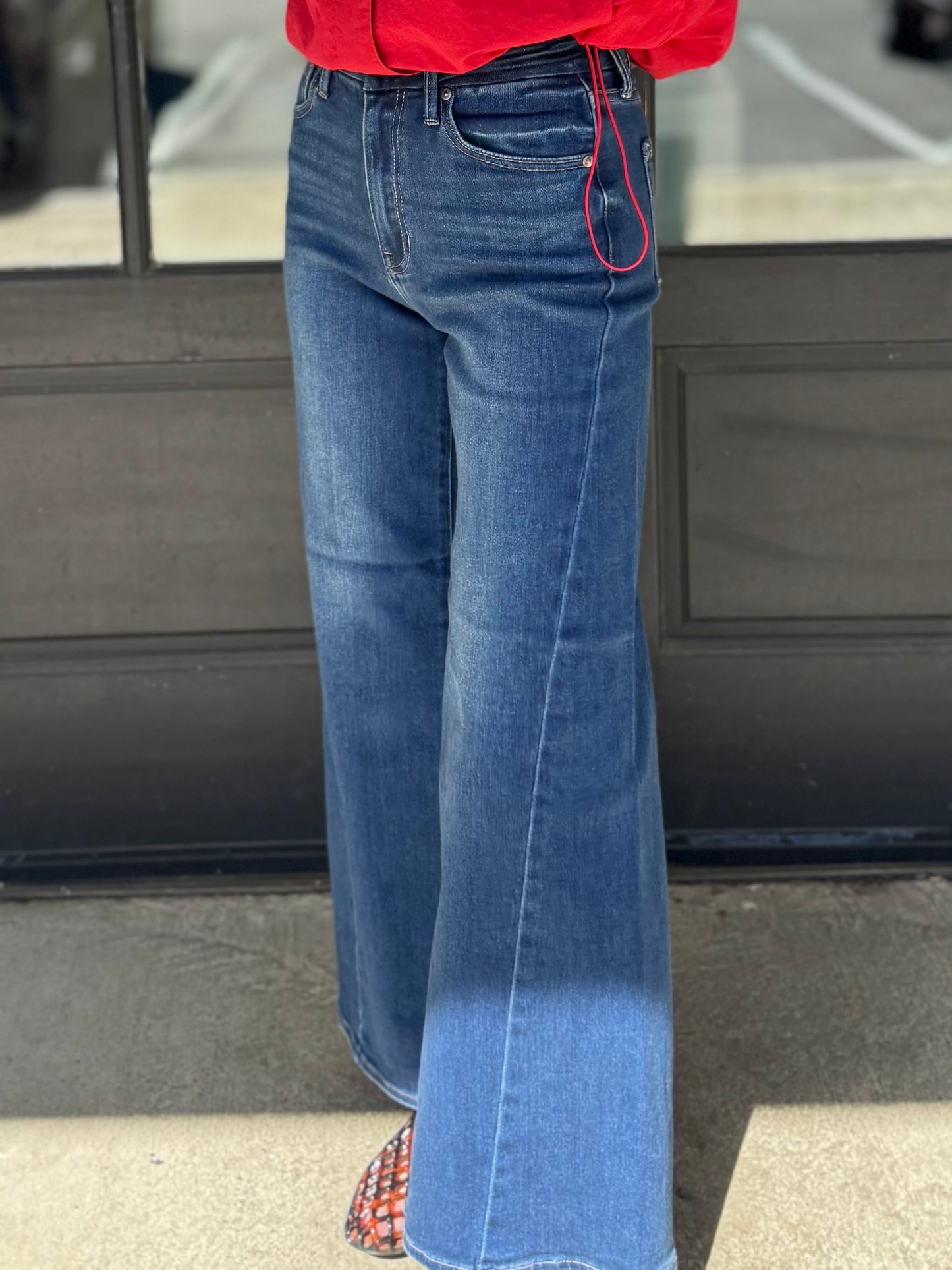 Dark Wide Leg Regular Hem Jean