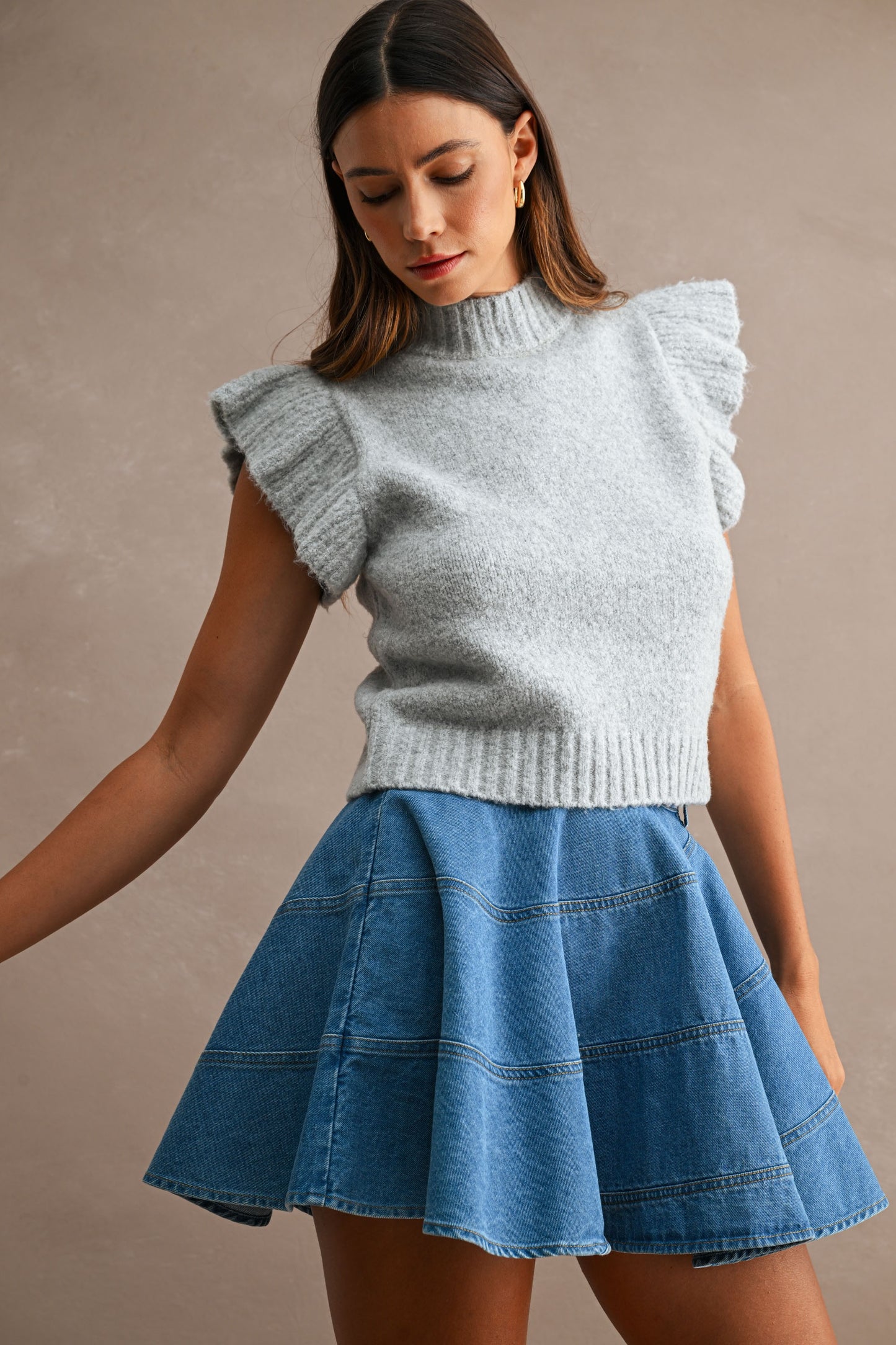 Knit Ruffled Vest (5 colors)