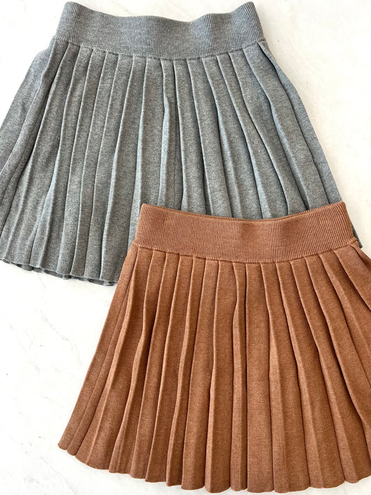 Pleated Knit Skirt