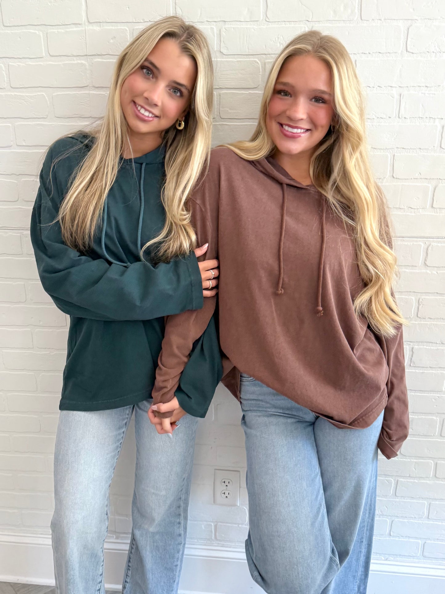 Hooded Drawstring Sweater (4 colors)