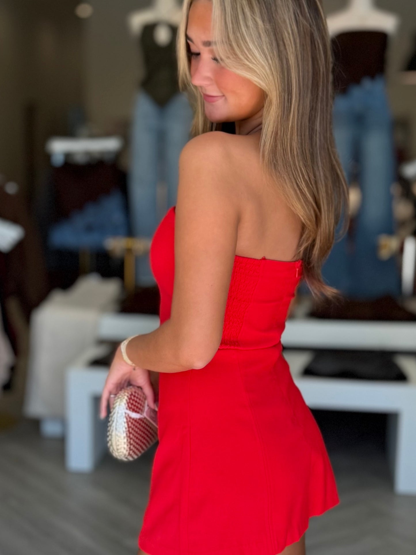 Red Minimalist Tube Mini