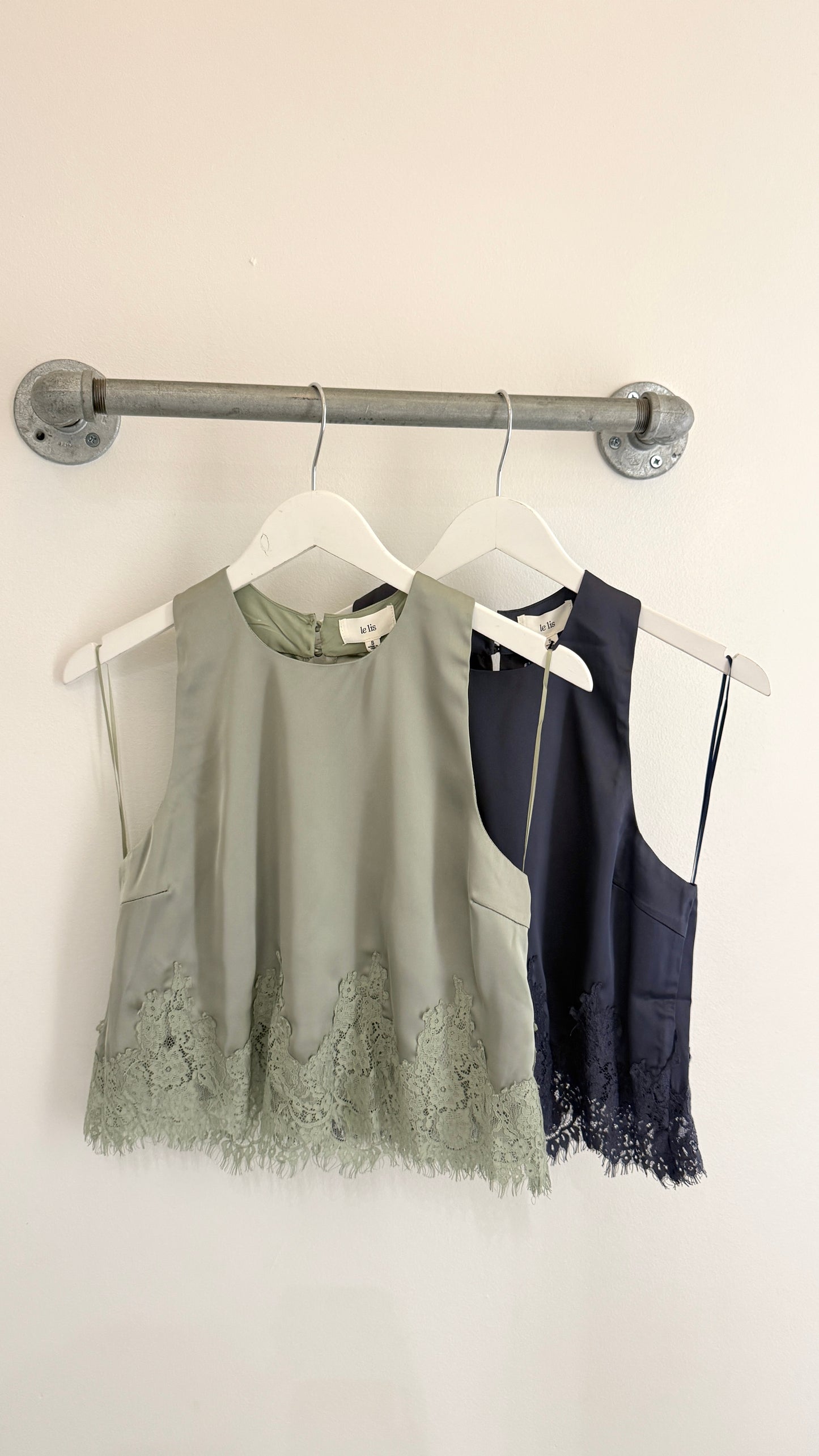 Halter Neck Lace Trim Top