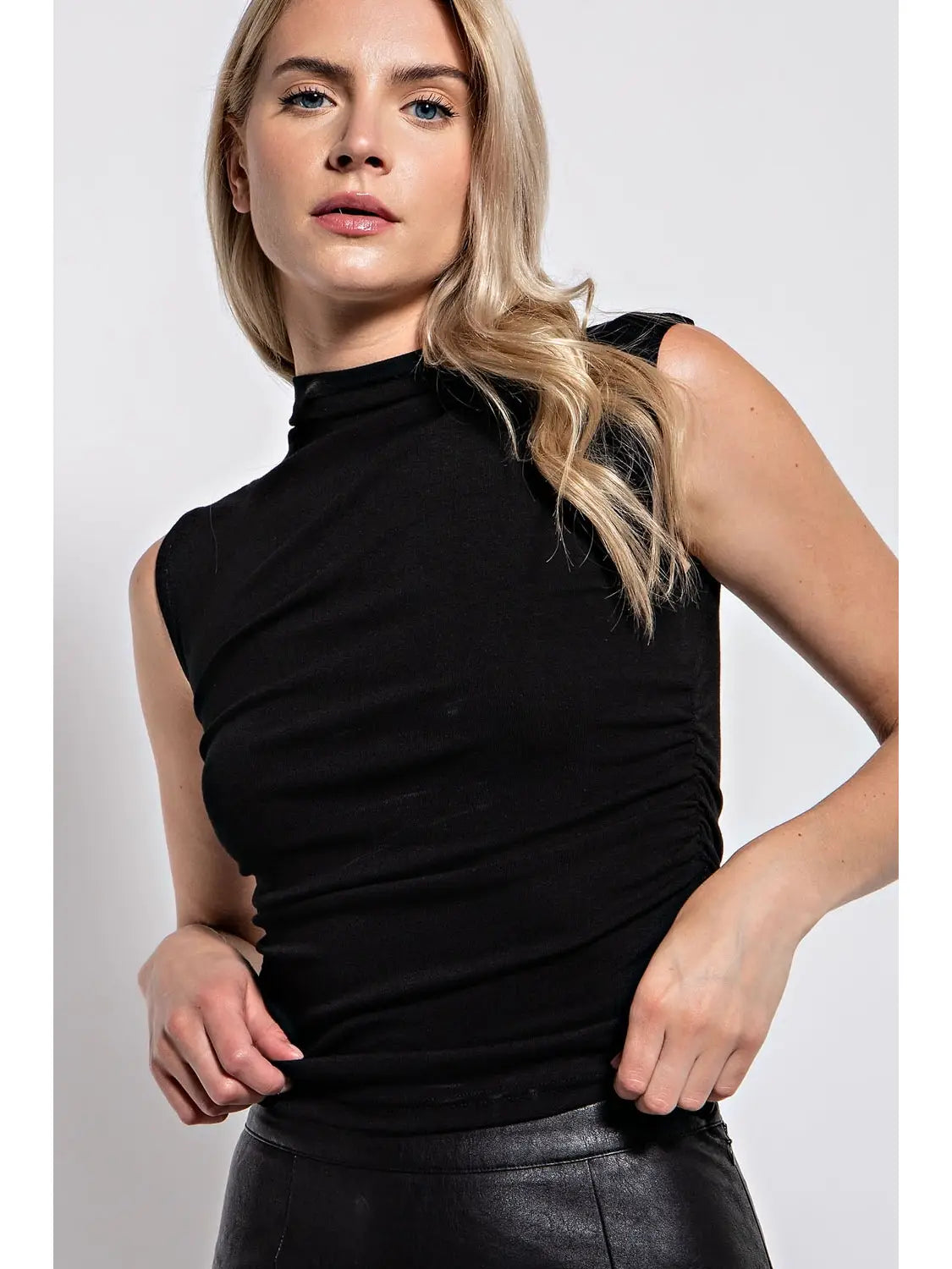 Cap Sleeved Crop Top (3 colors)