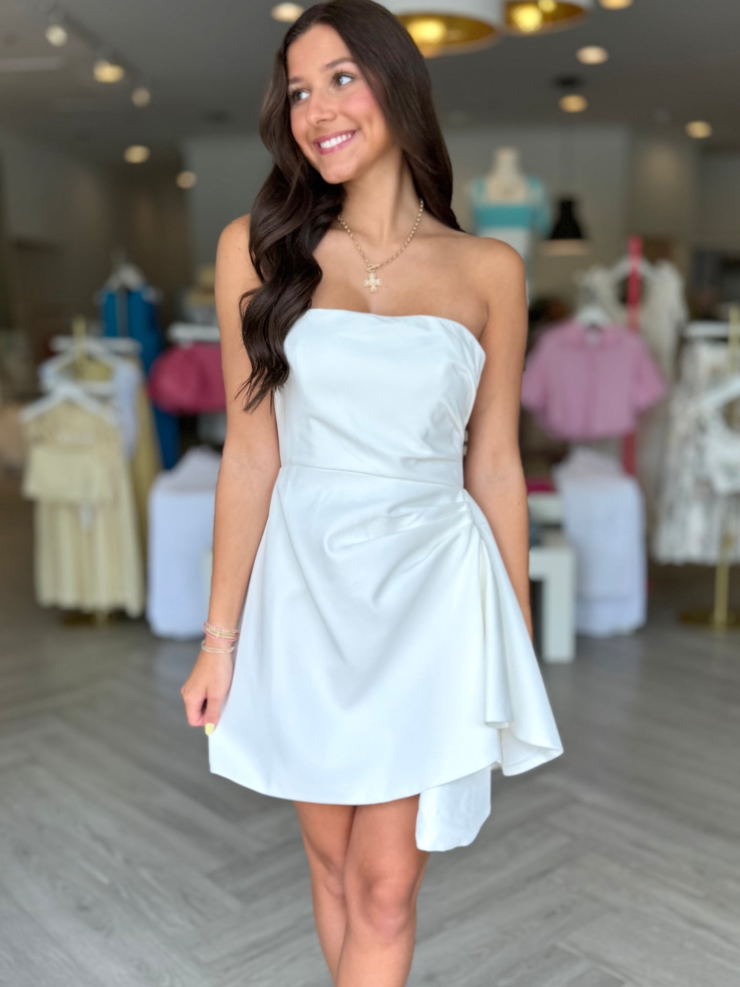 White Swoop Mini