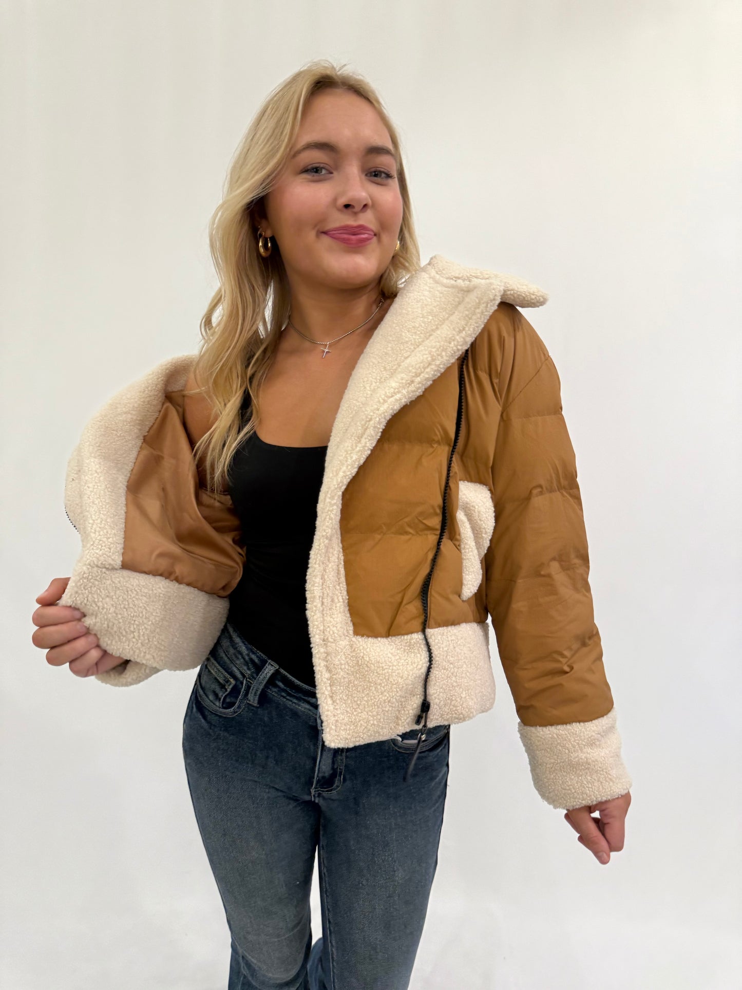 Aspen Jacket in Camel