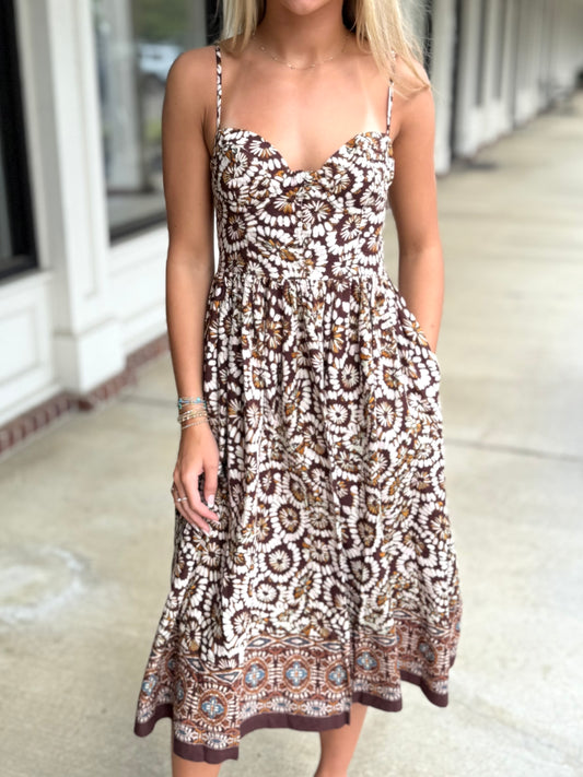 Starburst Print Maxi in Brown