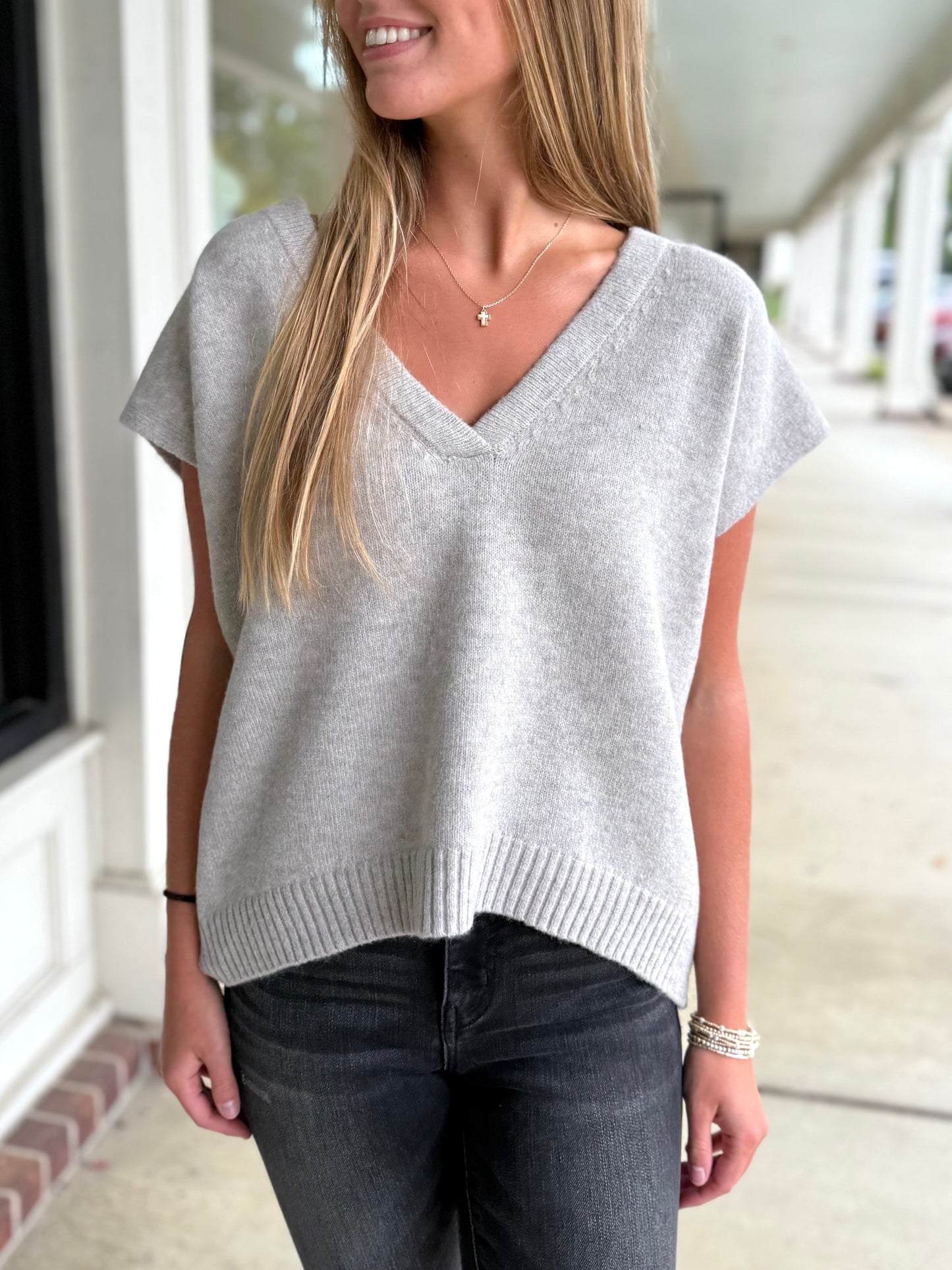 Oatmeal V Border Sweater