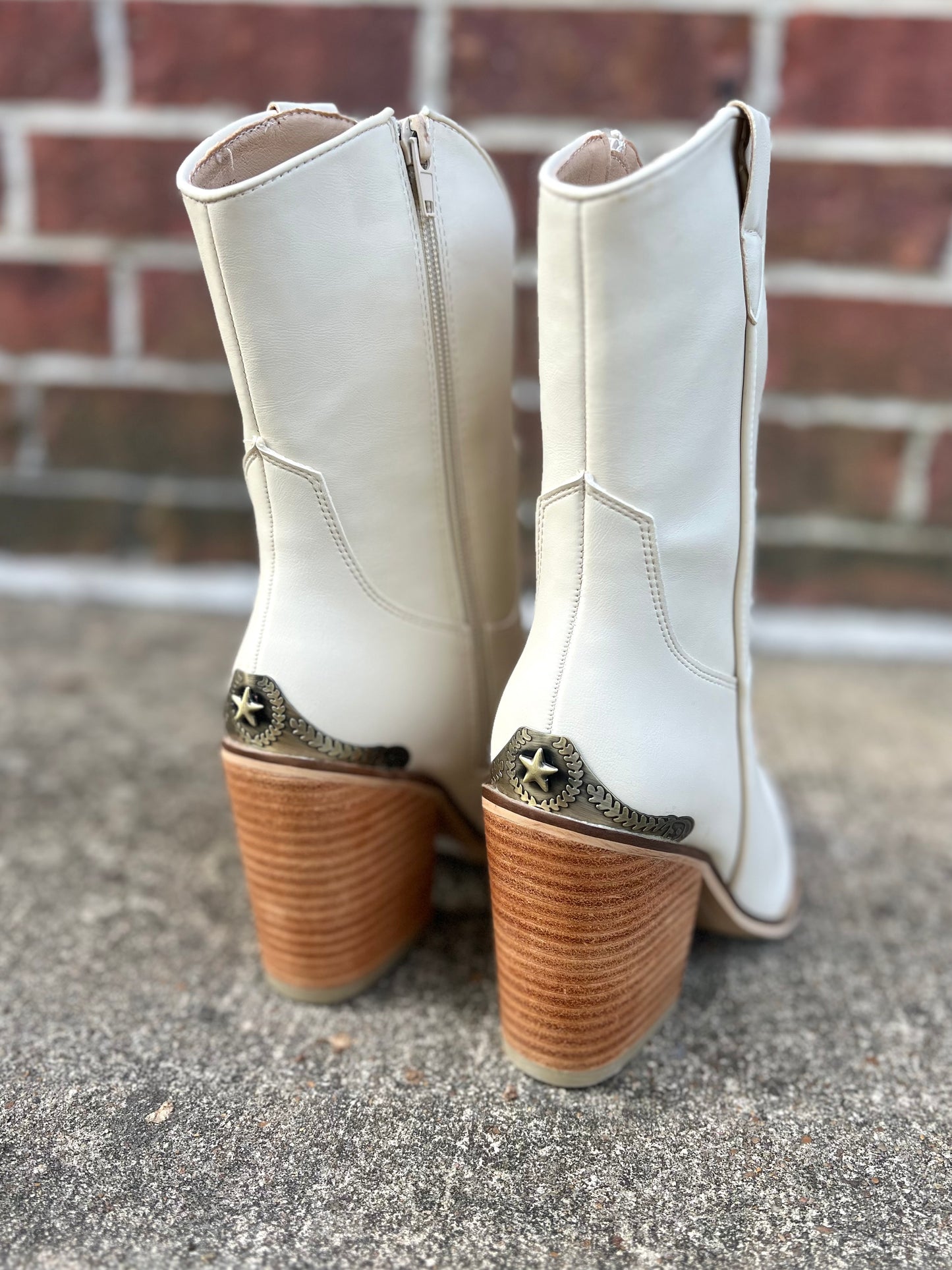 Ivory Western Gold Star Plated Boot