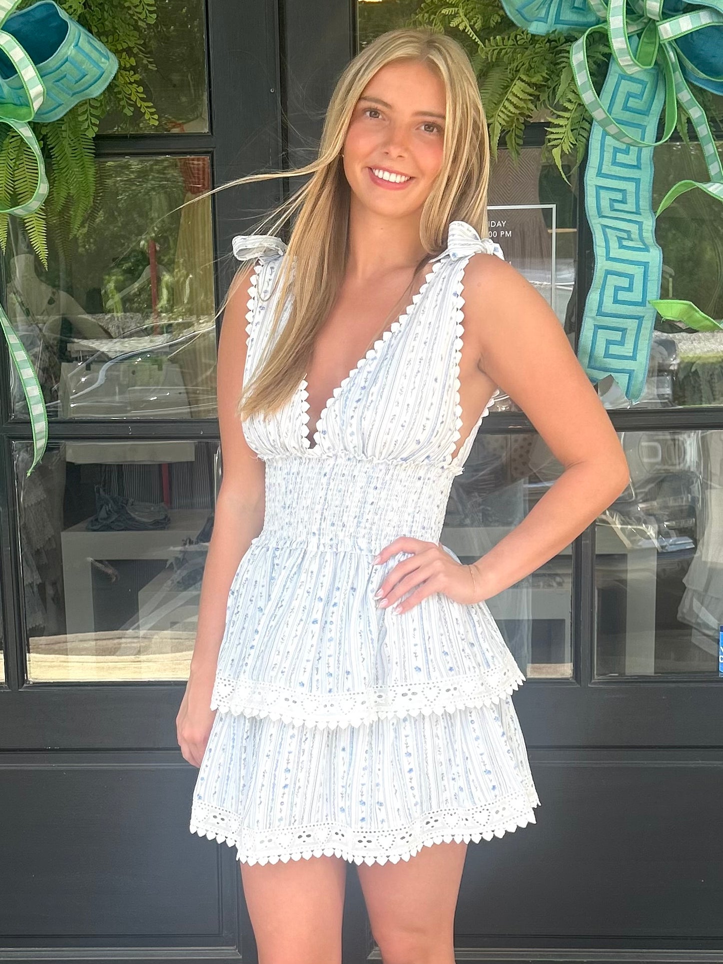 Rhapsody Lace Mini (2 colors)