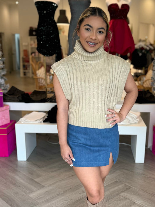 Rib Knit Sweater Vest (2 colors)