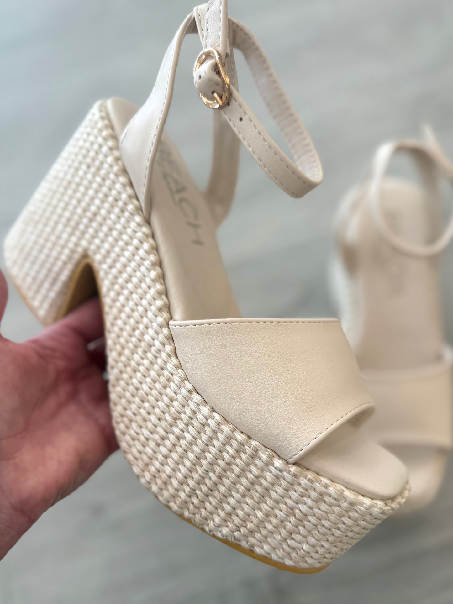 Arden Ivory Sandal