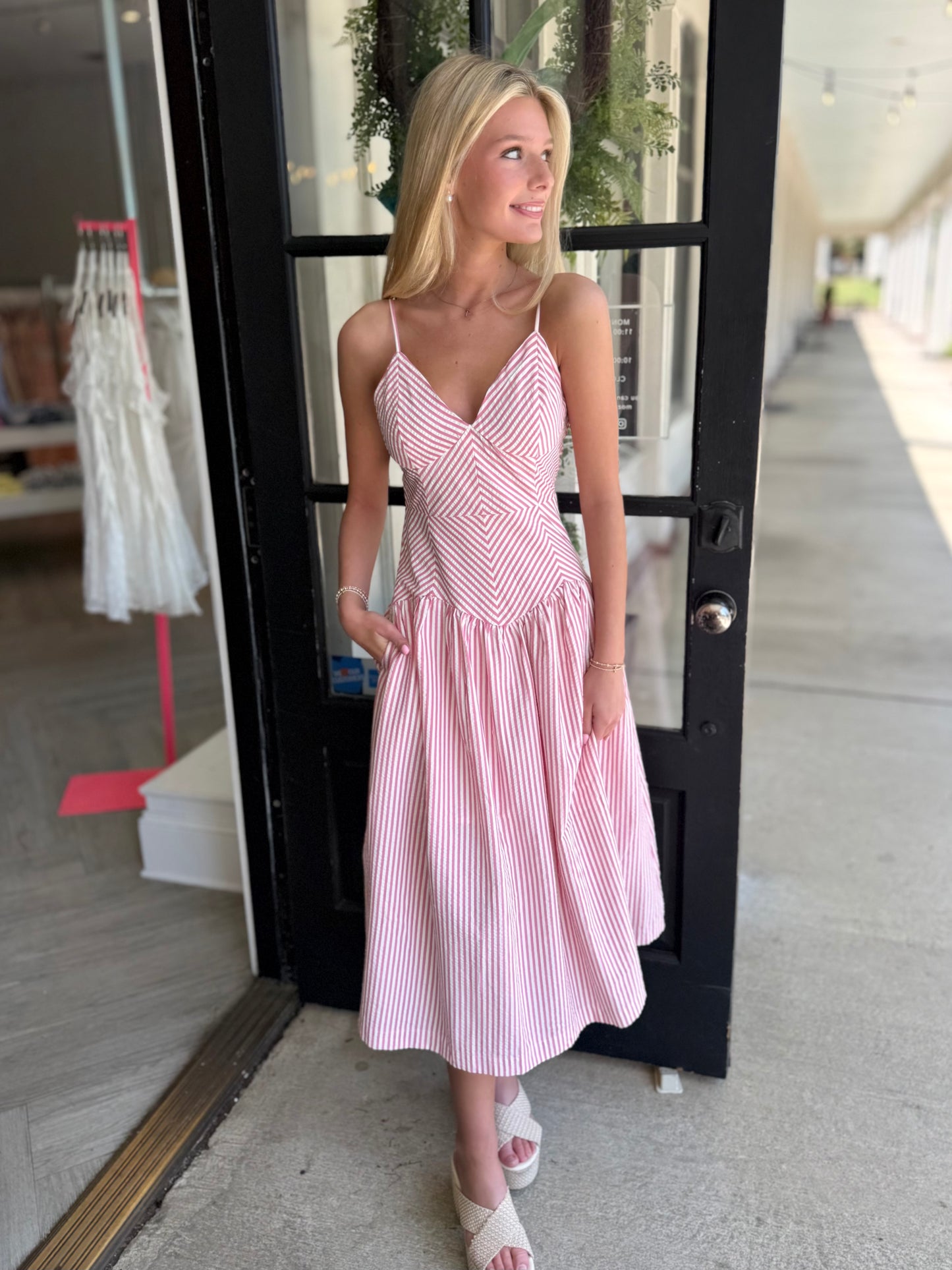 Stripe Wavy Waist Midi (2 colors)