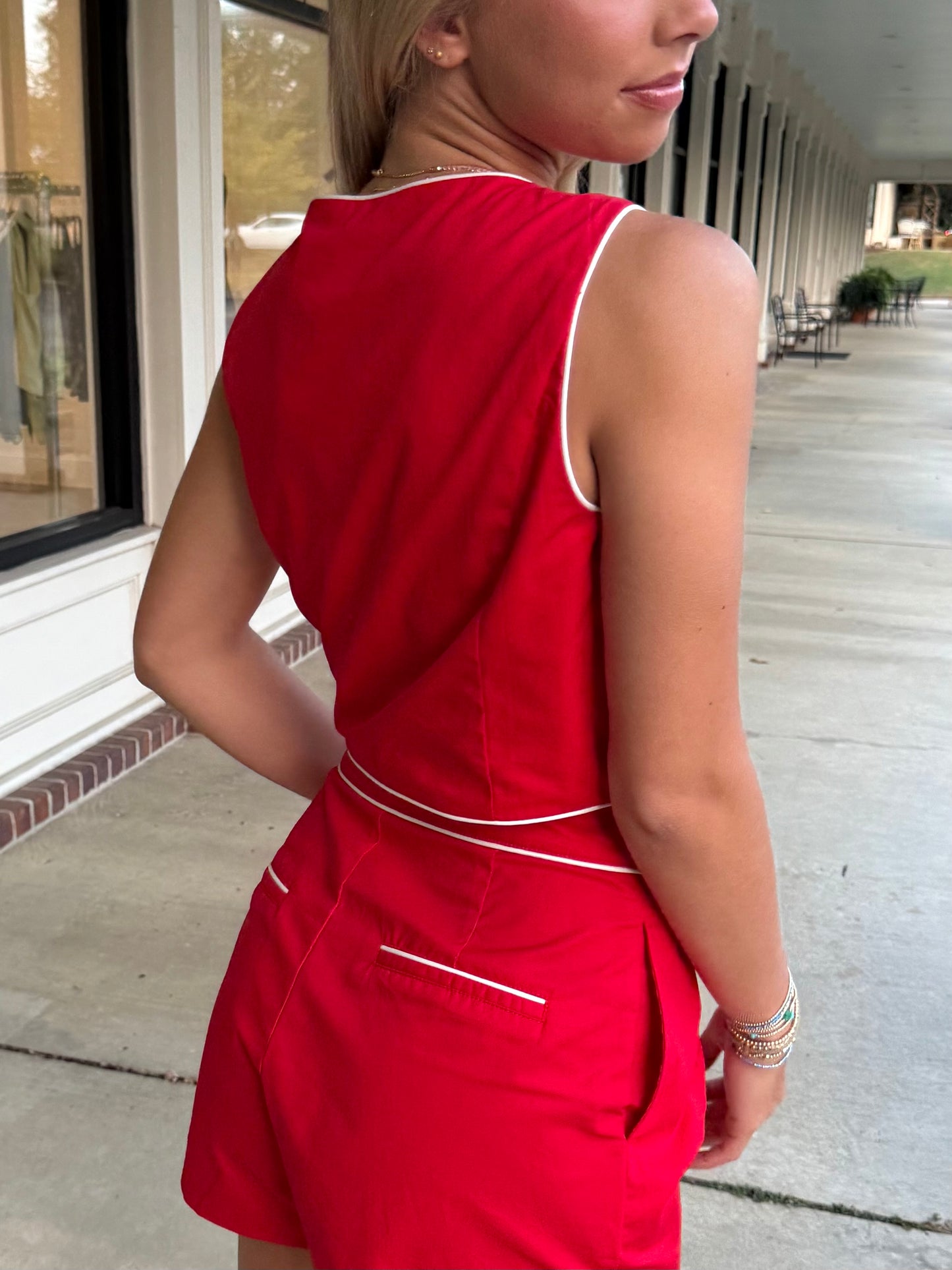 Red Pleated Piped Short