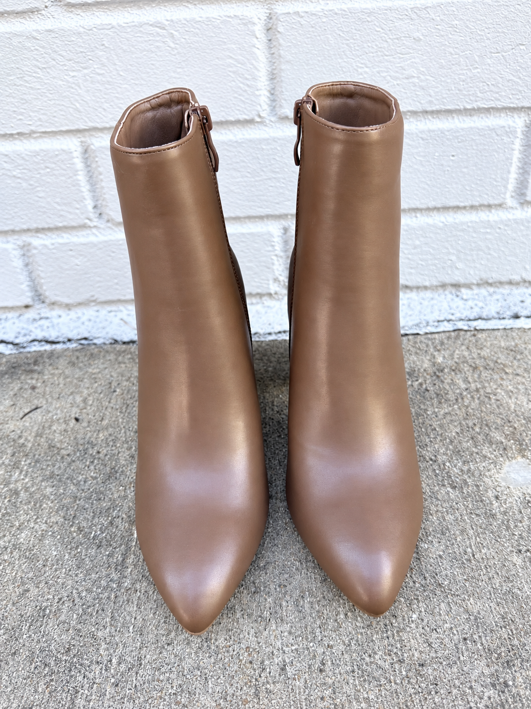 Monroe Leather Bootie (2 colors)