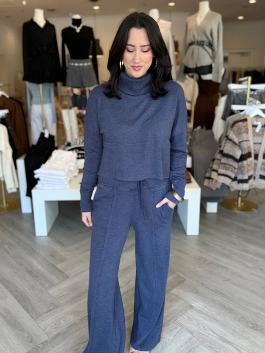 Night In Basic Sweatpants (2 colors)