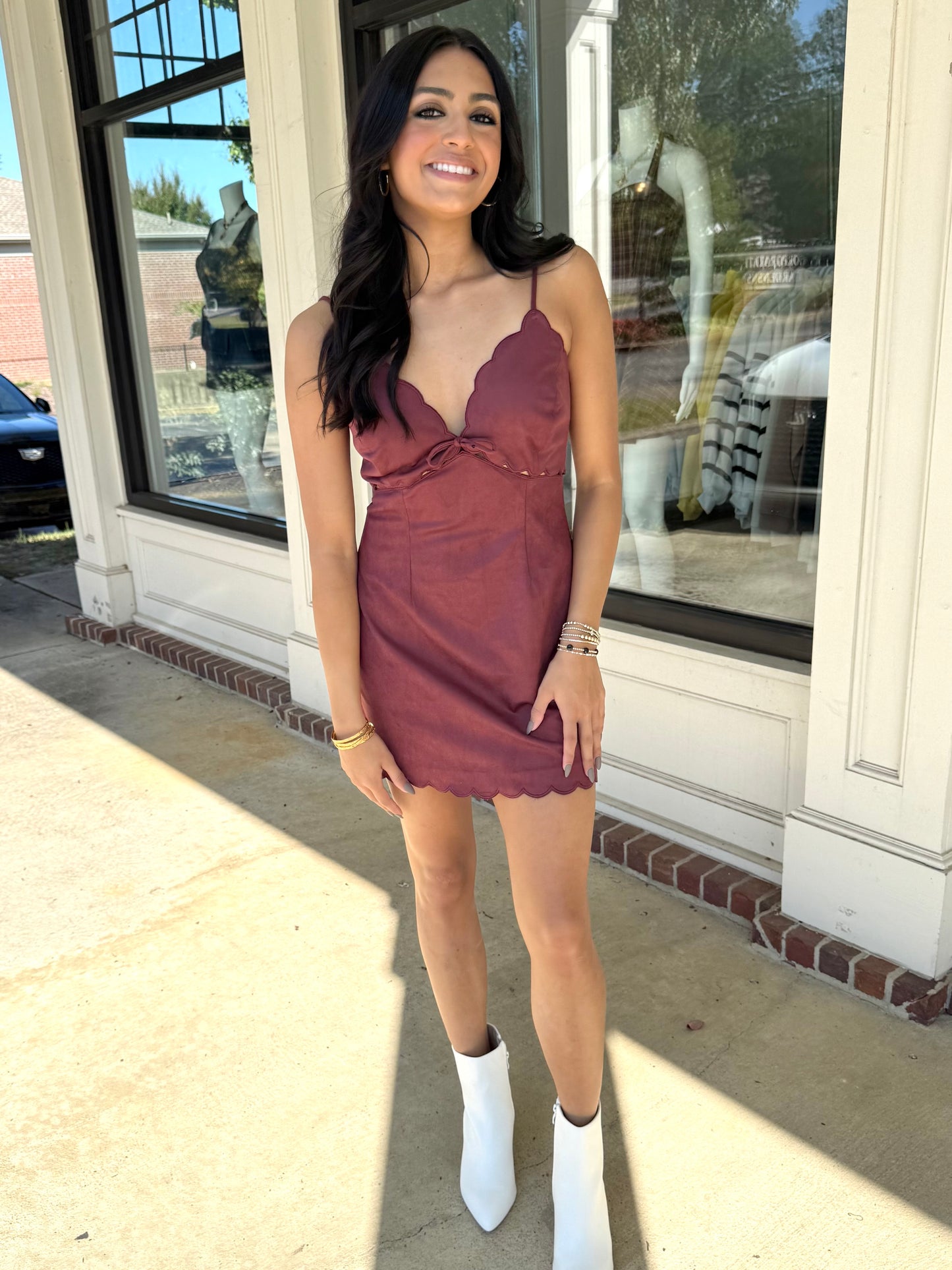 Suede Scallop Cut Mini (3 colors)