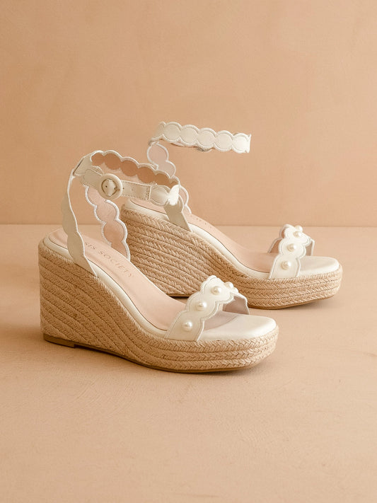 Catalina White Scalloped Summer Wedge