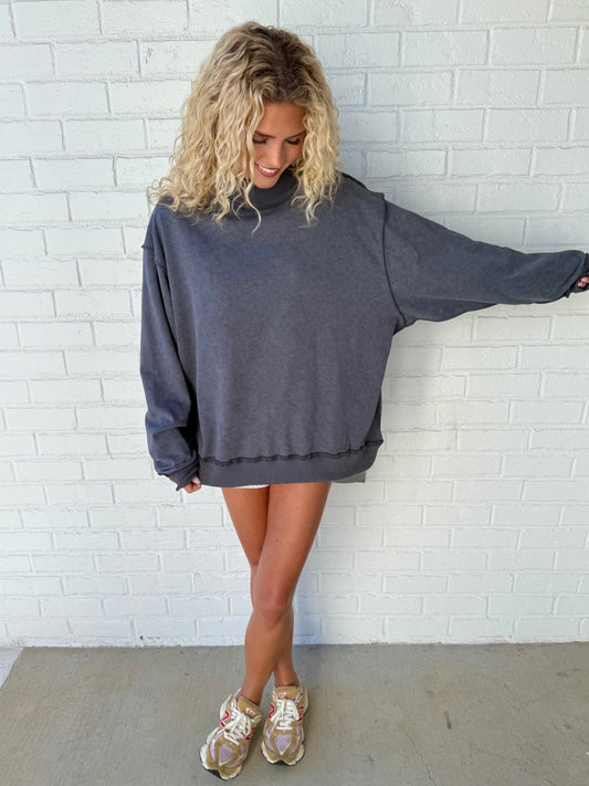 Vintage Mock Neck Sweatshirt (2 colors)