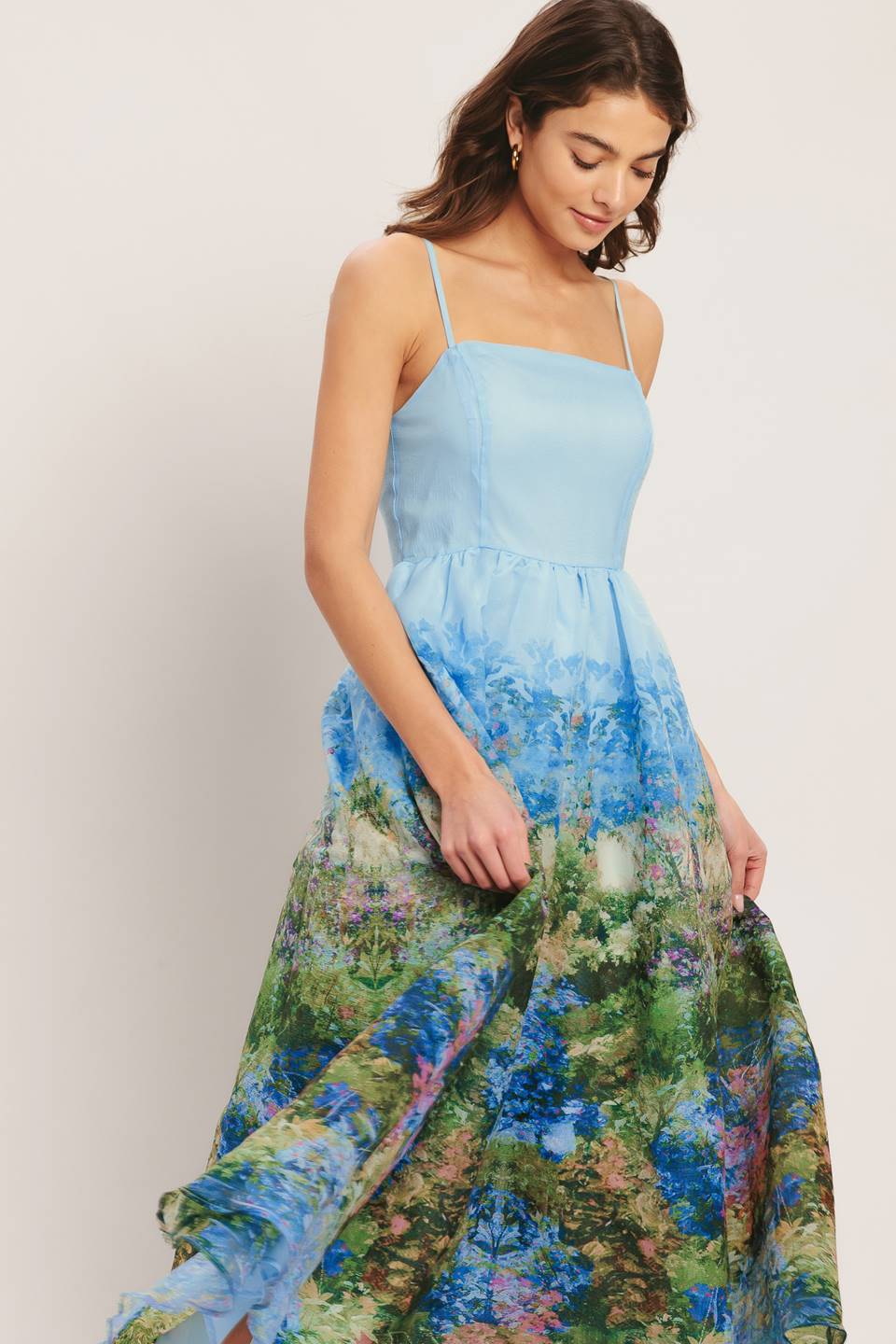 Floral Courtyard Midi