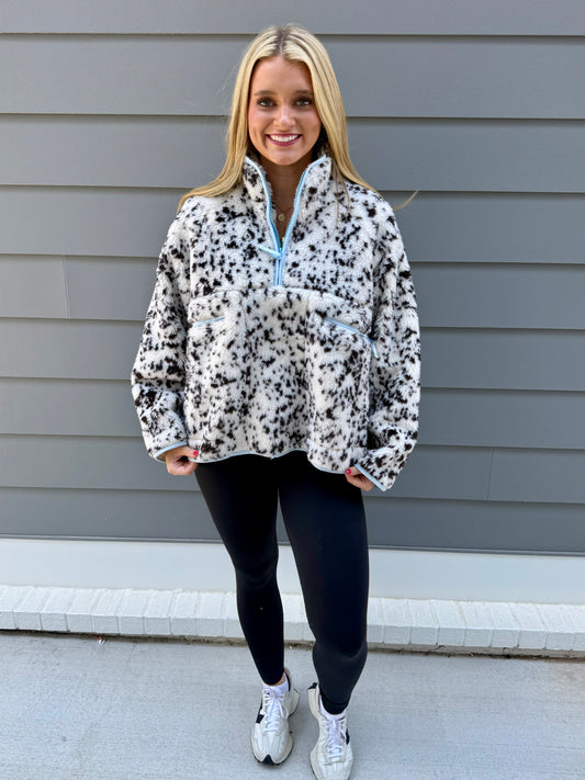 Snow Leopard 1/4 Zip Jacket