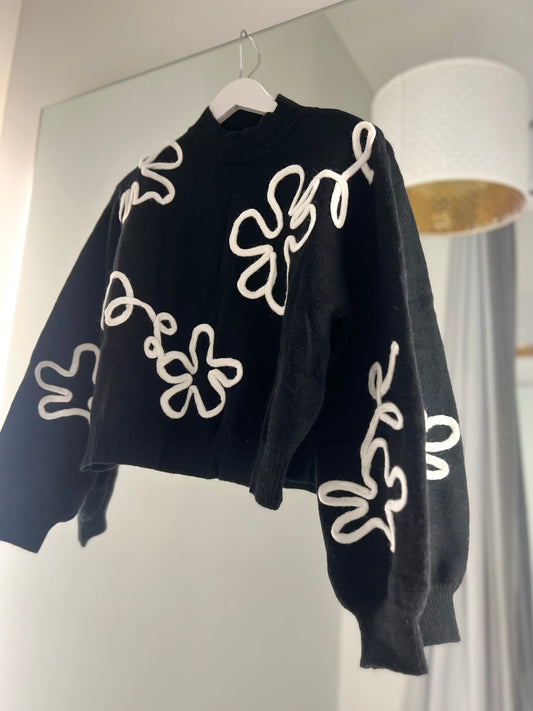 Black/White Floral Detail Sweater