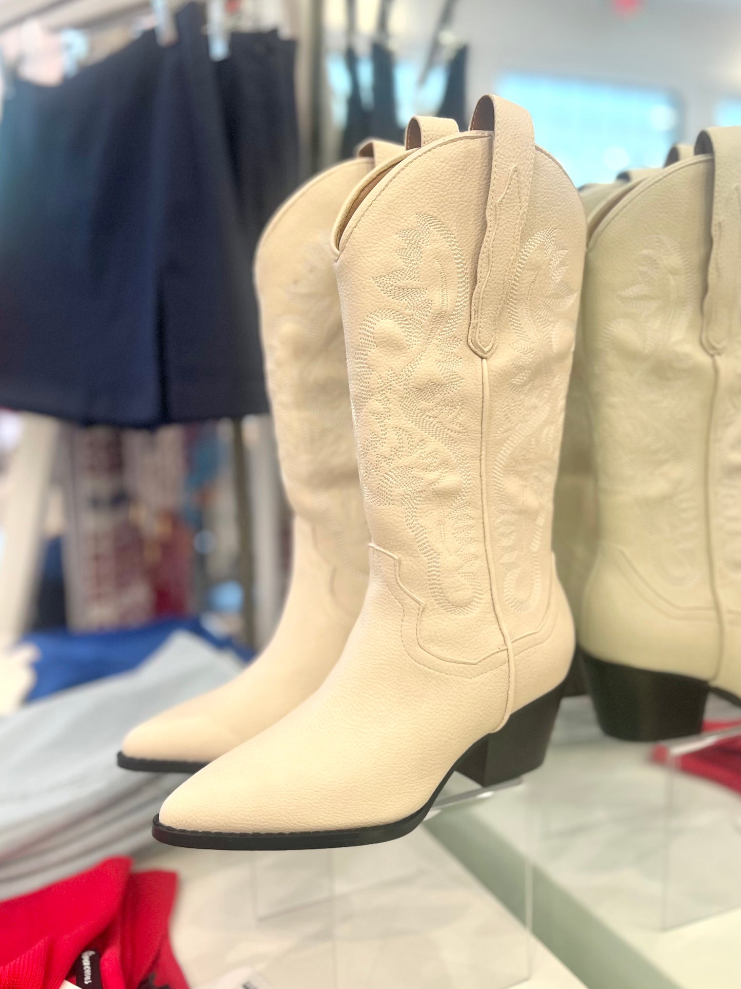 Amaya White Heeled Cowgirl Boot