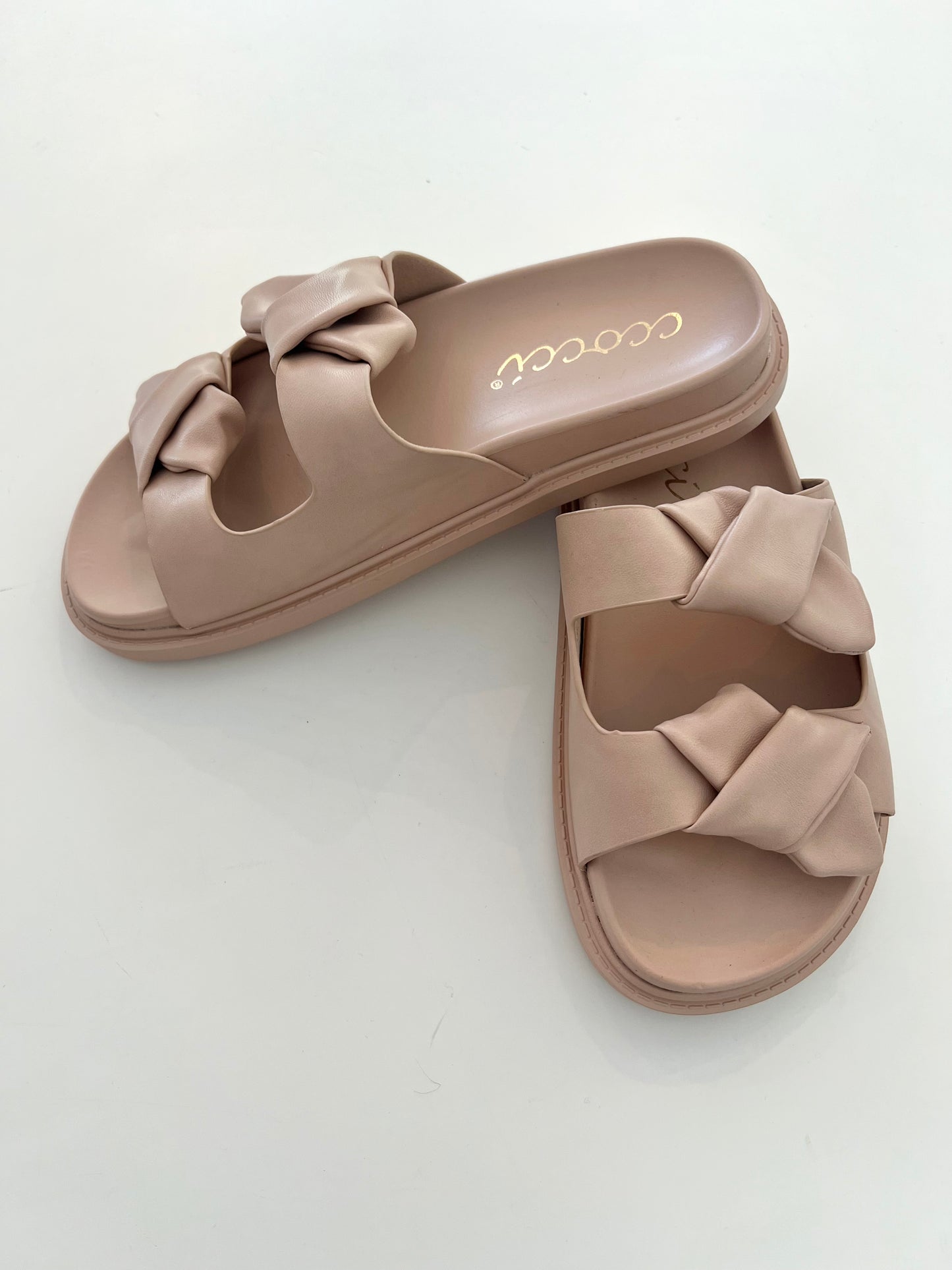 Knot Strap Sandal (2 colors)